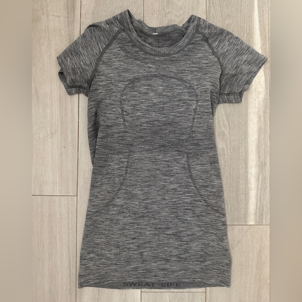 Gray Short Sleeve Athletic Top
